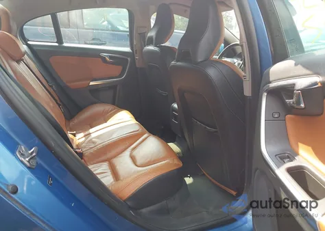 2014 Volvo S60 T5 из США, поврежденный, VIN YV1612FS8E2278923